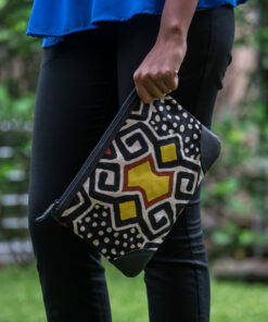 Iriza clutch