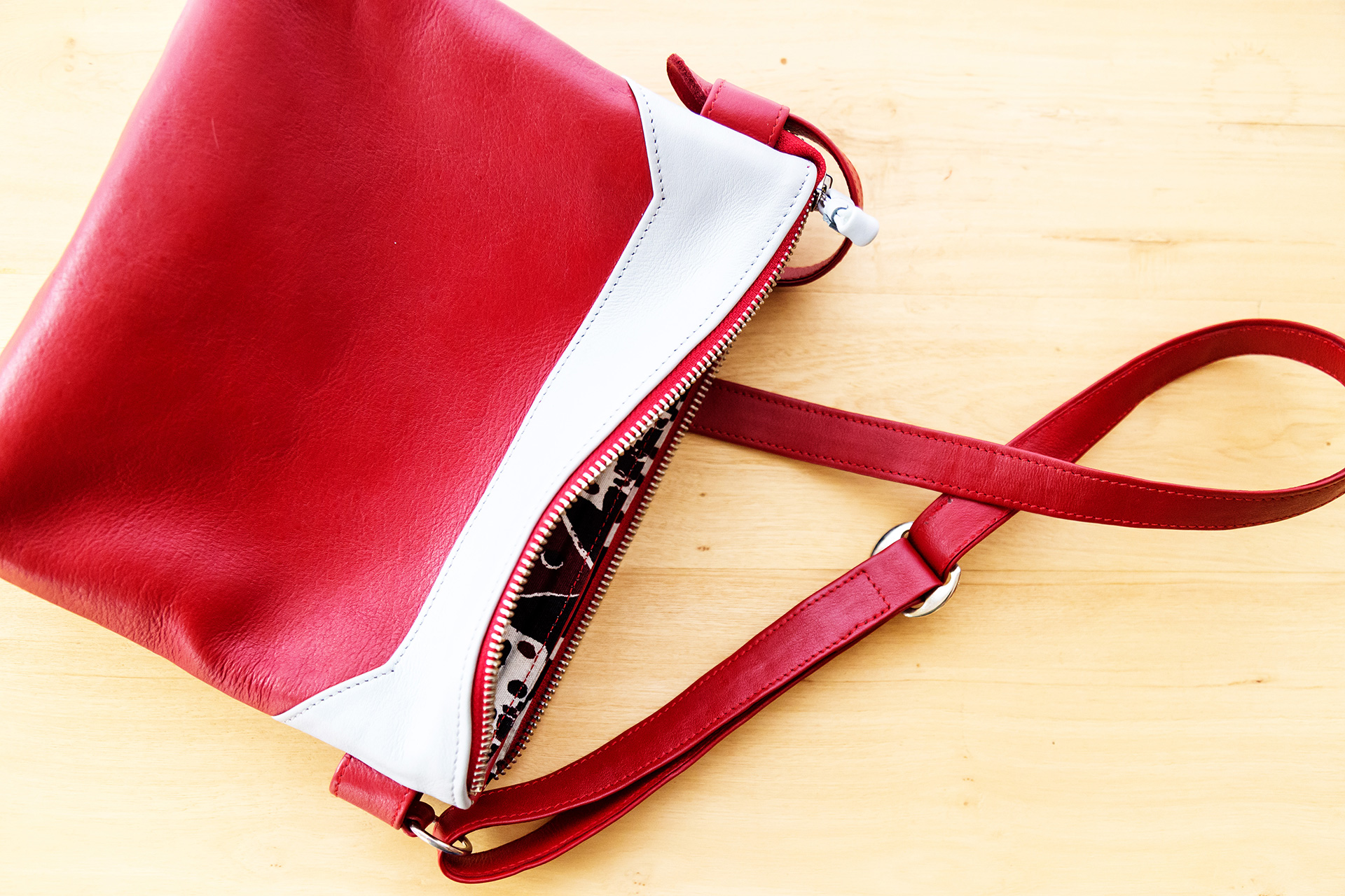 Misha two-tone crossbody - Image 3