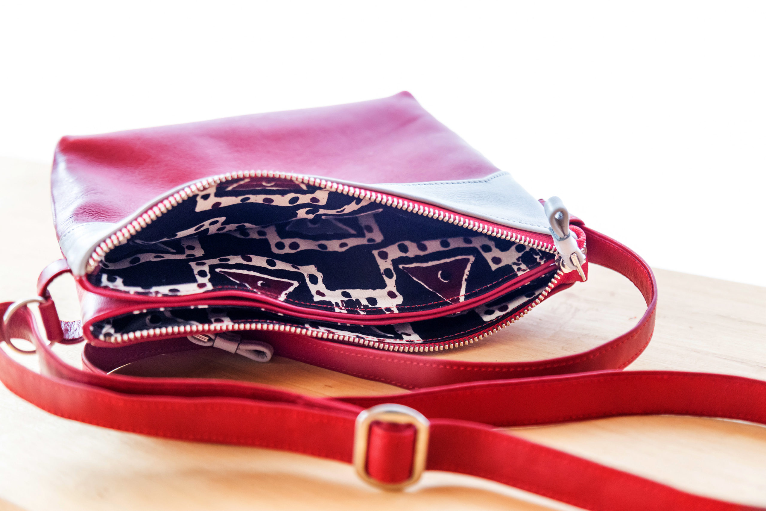 Misha two-tone crossbody - Image 4