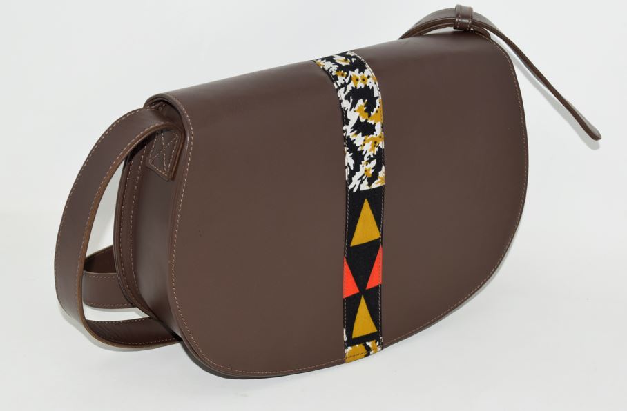 Agasaro Crossbody Bag - Image 7